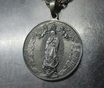 Madonna de Guadalupe Pendant 2 side